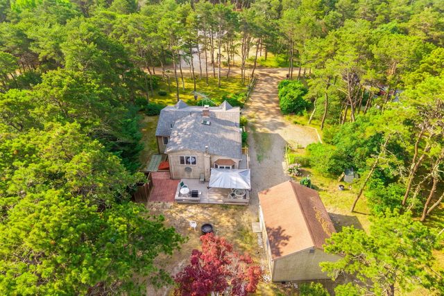 6 Meadow Terrace, North Truro, MA 02652