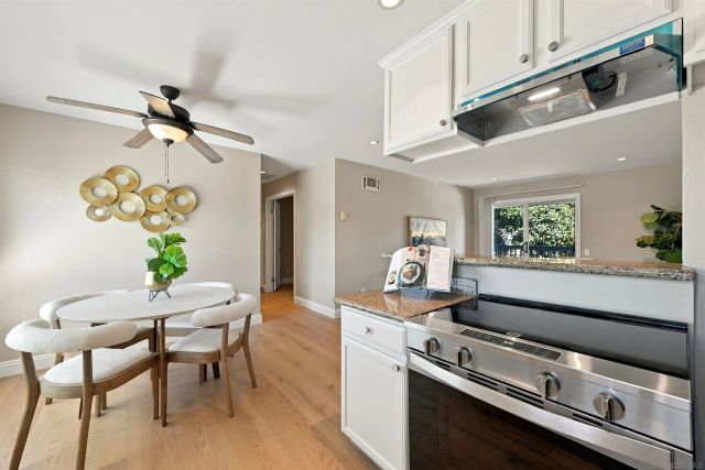 6333 College Grove 2206, San Diego, CA 92115