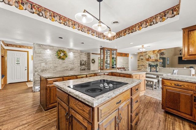 210 Prairie View DRIVE, North Prairie, WI 53153