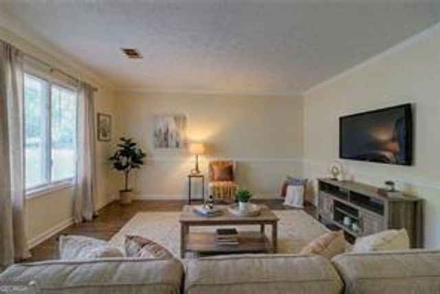 5433 Park Pl S, Atlanta, GA 30349