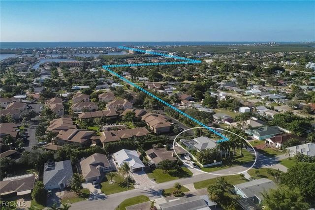 60 4th ST, Bonita Springs, FL 34134