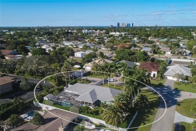 60 4th ST, Bonita Springs, FL 34134