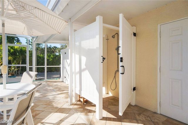 60 4th ST, Bonita Springs, FL 34134