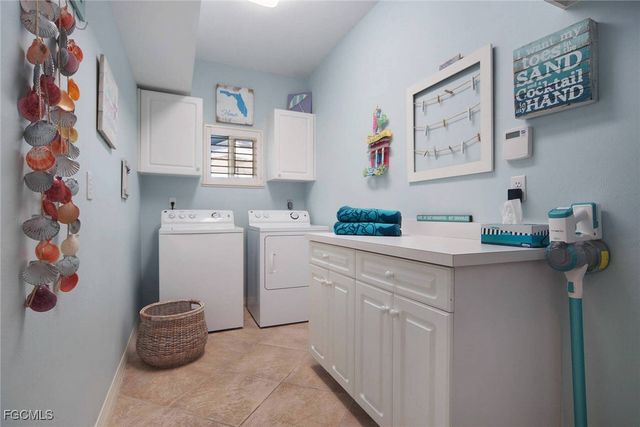 60 4th ST, Bonita Springs, FL 34134