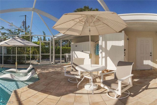 60 4th ST, Bonita Springs, FL 34134