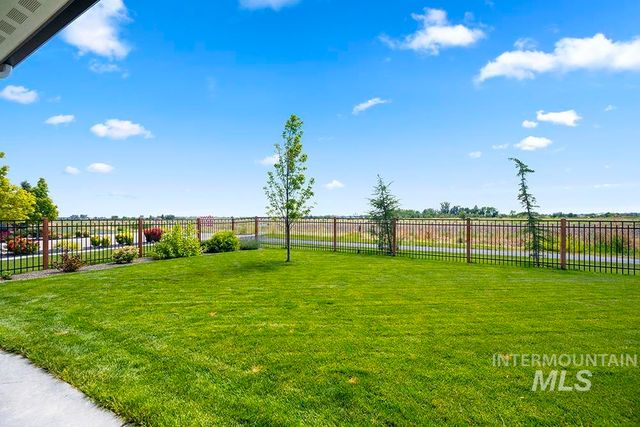 8059 W Corinthia St, Eagle, ID 83616