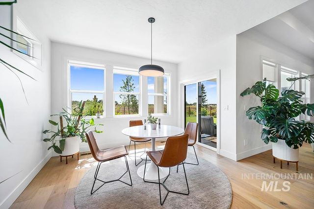 8059 W Corinthia St, Eagle, ID 83616