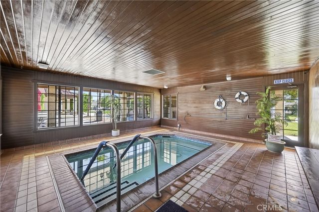 910 Deerwood, San Jacinto, CA 92583