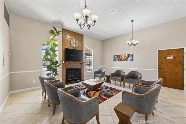 910 Deerwood, San Jacinto, CA 92583