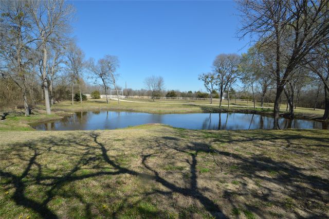 4881 White Rock, Lone Oak, TX 75453