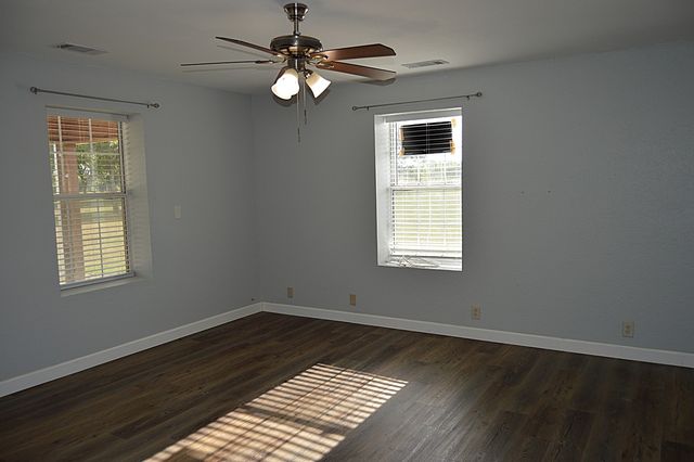 4881 White Rock, Lone Oak, TX 75453