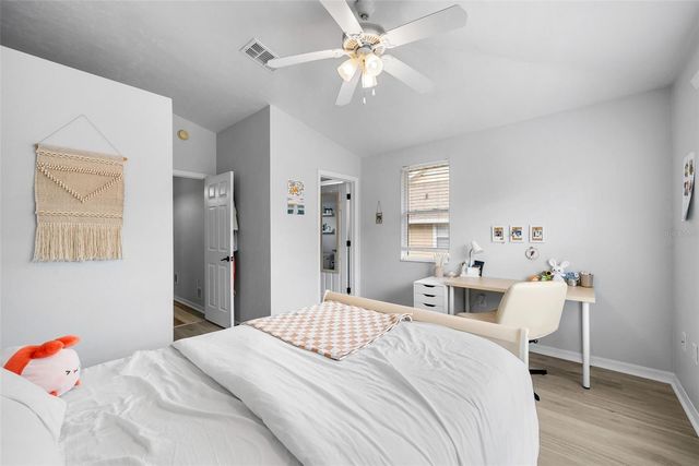 3584 SW 30TH WAY 135, Gainesville, FL 32608