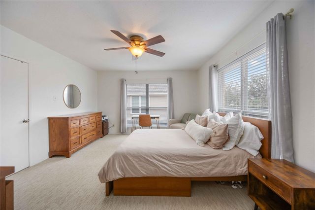 2230 S Piney Point Road 206, Houston, TX 77063