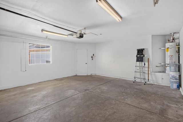 3041 Twin Creeks Ln, Rocklin, CA 95677