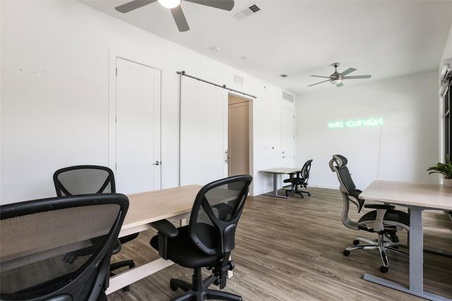 4801 Springdale RD 1005, Austin, TX 78723