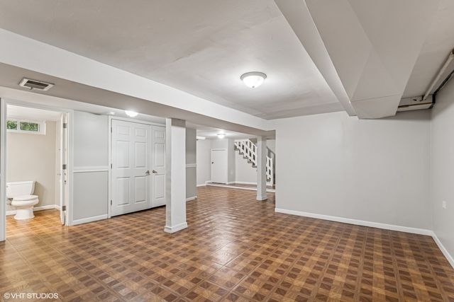 2151 NEWCASTLE Avenue, Westchester, IL 60154