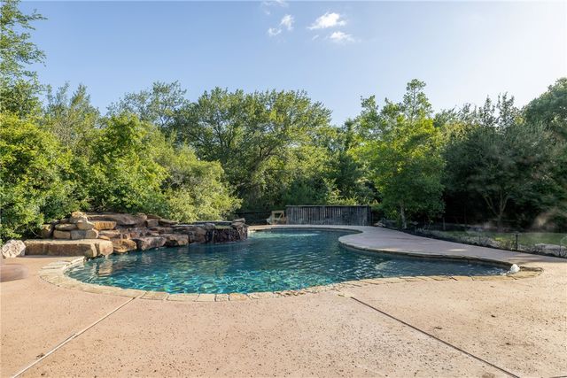 17288 Indian Lakes Drive, College Station, TX 77845