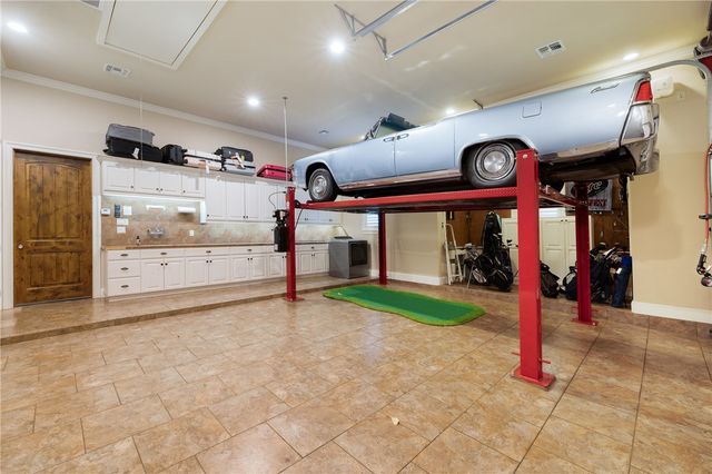 17288 Indian Lakes Drive, College Station, TX 77845