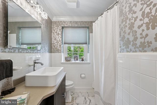 209 E WELSH RD, Ambler, PA 19002