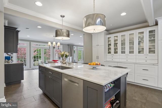 209 E WELSH RD, Ambler, PA 19002