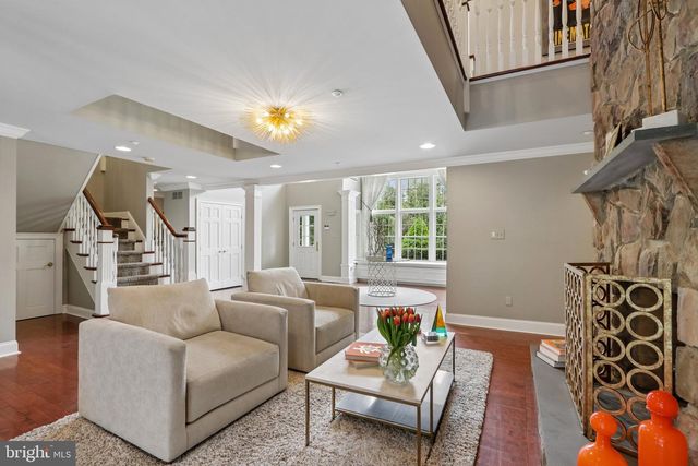 209 E WELSH RD, Ambler, PA 19002