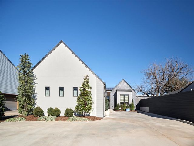 1147 NW 57th Street, Oklahoma City, OK 73118