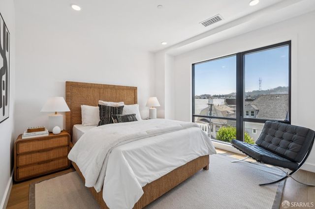 4135 California Street 4, San Francisco, CA 94118