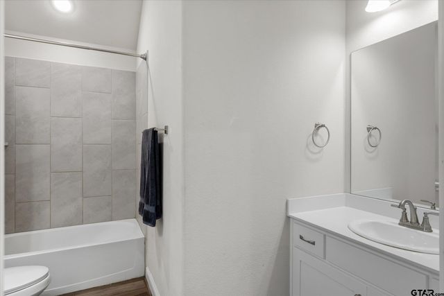 425 PR 7017, Edgewood, TX 75117