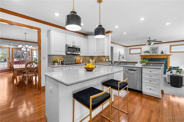 5815 Forest Creek Drive, Clarence, NY 14051