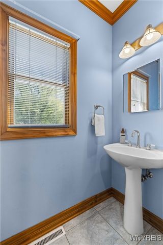 5815 Forest Creek Drive, Clarence, NY 14051