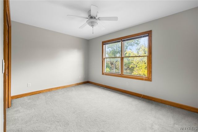 5815 Forest Creek Drive, Clarence, NY 14051