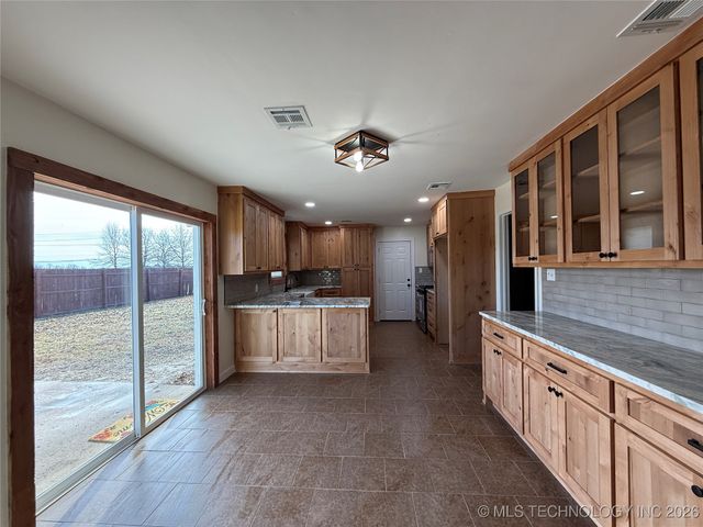 1320 Jennings Street, Muskogee, OK 74403