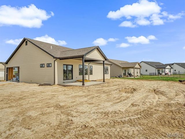951 Forbs Drive, Waterloo, IL 62298