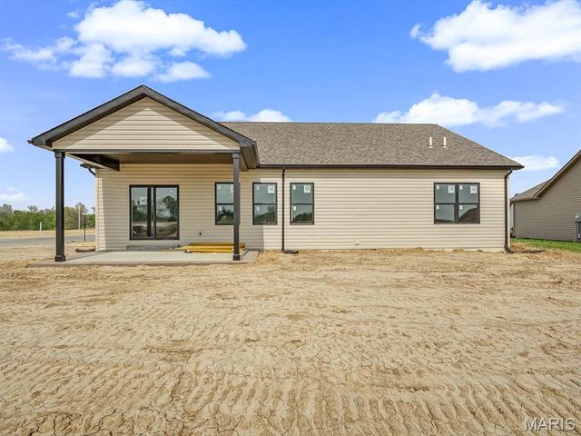 951 Forbs Drive, Waterloo, IL 62298