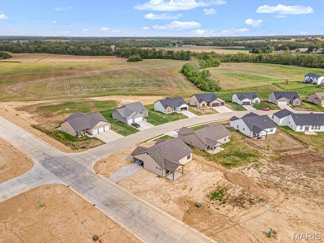 951 Forbs Drive, Waterloo, IL 62298