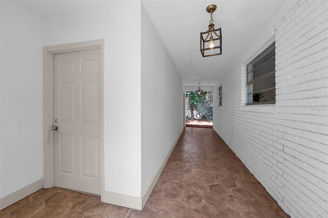 7813 DELPHIA STREET, Orlando, FL 32807