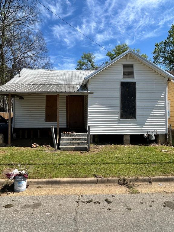3212 6th Avenue, Columbus, GA 31904