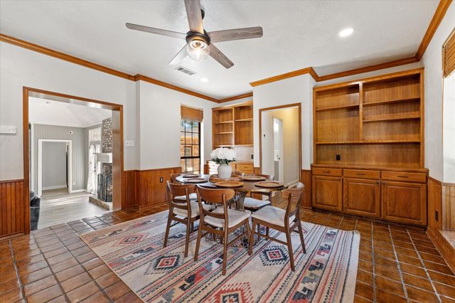 10 Wellington Lane, Conroe, TX 77304