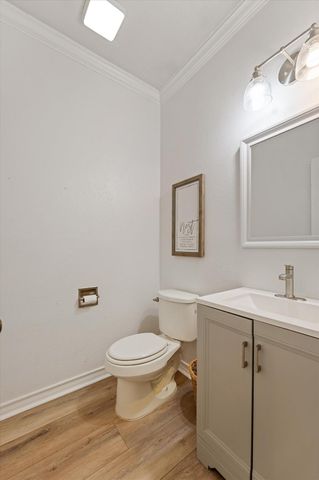 10 Wellington Lane, Conroe, TX 77304