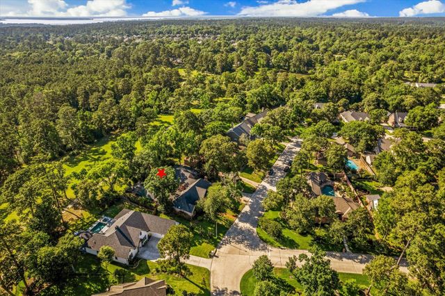 10 Wellington Lane, Conroe, TX 77304