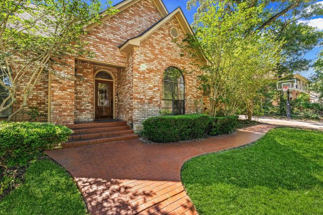 10 Wellington Lane, Conroe, TX 77304