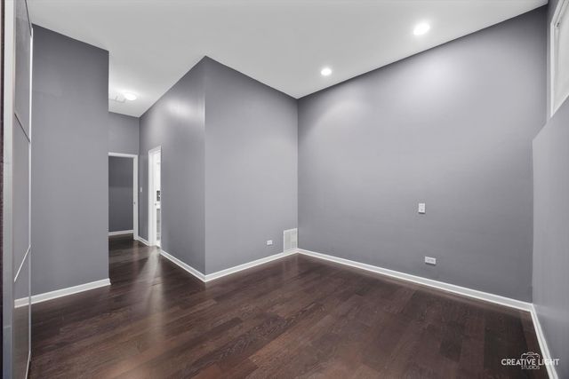 3312 W Beach Avenue 1, Chicago, IL 60651