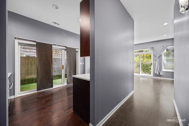 3312 W Beach Avenue 1, Chicago, IL 60651