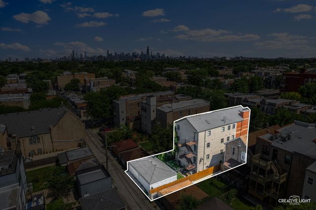 3312 W Beach Avenue 1, Chicago, IL 60651