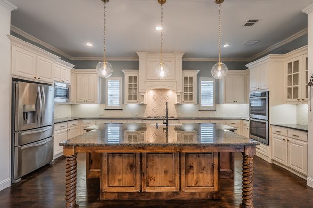 4016 Jasmine Fox Lane, Arlington, TX 76005