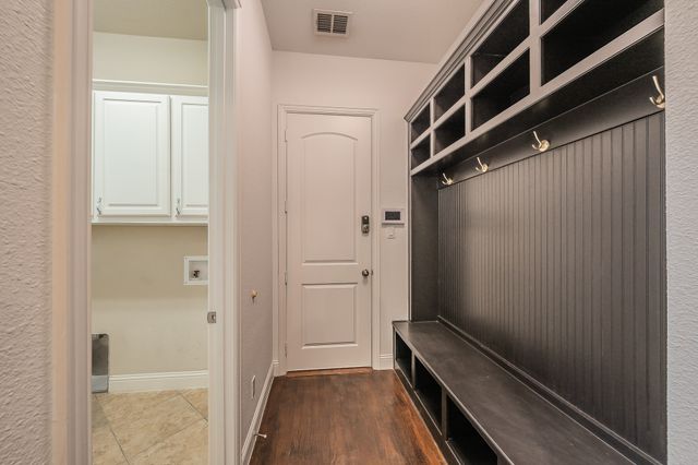 4016 Jasmine Fox Lane, Arlington, TX 76005