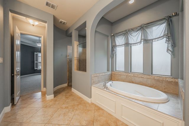 4016 Jasmine Fox Lane, Arlington, TX 76005