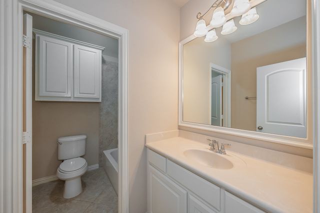 4016 Jasmine Fox Lane, Arlington, TX 76005