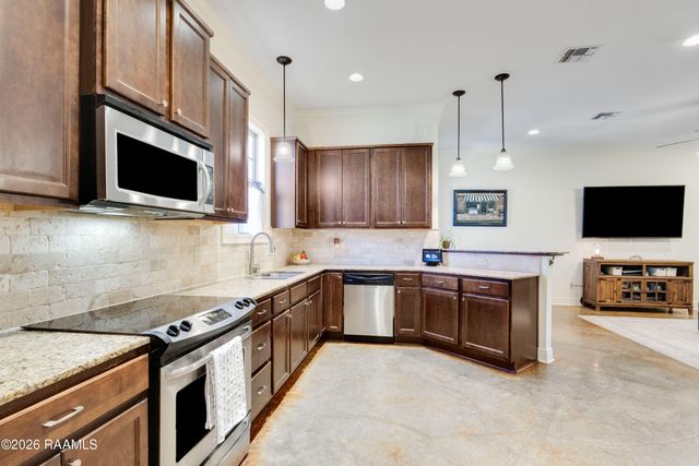 126 Caladium Court, Lafayette, LA 70508