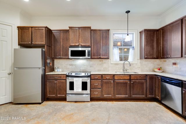 126 Caladium Court, Lafayette, LA 70508